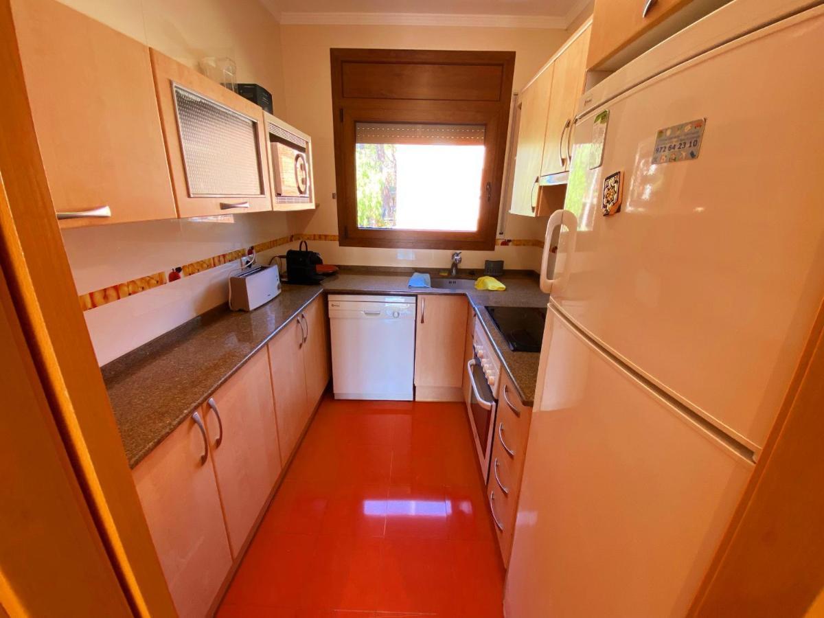 Apartament Gran Amb Parquing A 5 Min Del Centre Калелья-де-Палафружель Екстер'єр фото
